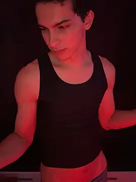 Snapshot of cybercosmiiic chatting on 01/30/25, 11:45 cybercosmiiic online show from 01/30/25, 11:45