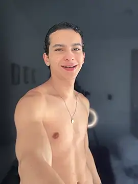 Snapshot of cybercosmiiic chatting on 02/20/25, 07:08 cybercosmiiic online show from 02/20/25, 07:08