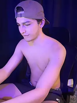 Snapshot of cybercosmiiic chatting on 02/02/26, 09:35 cybercosmiiic online show from 02/02/26, 09:35