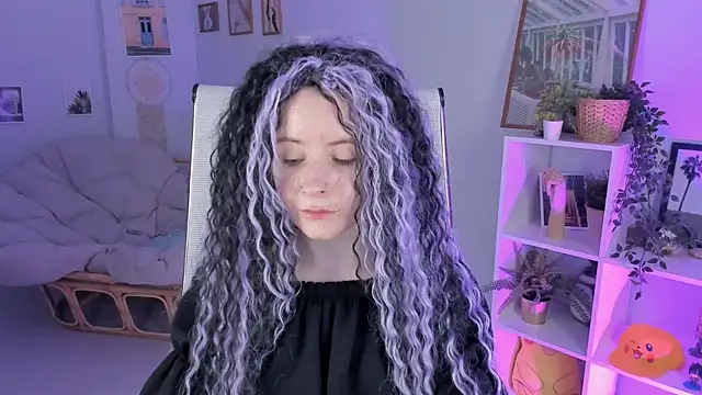 LexiWenford online show from 03/20/25, 05:46