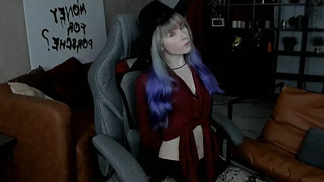 LexiWenford online show from 10/29/25, 02:47