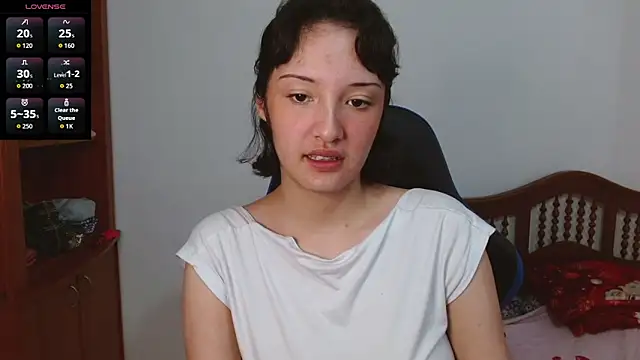 alexaa08 online show from 09/28/25, 04:12