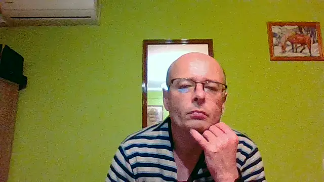 Snapshot of Tiger202441 chatting on 06/11/26, 09:24 Tiger202441 online show from 06/11/26, 09:24