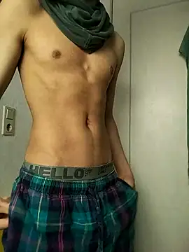 Dennis 2024 online show from 03/06/26, 09:33