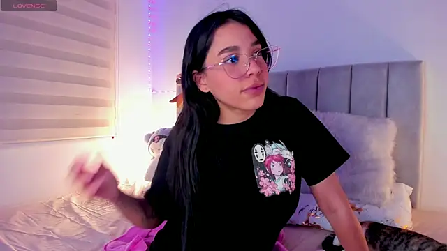 DanielaSaenz0 online show from 12/16/24, 03:19