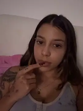 DanielaSaenz0 online show from 04/09/26, 02:33