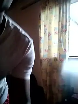 Convertiblechulo online show from 01/06/26, 03:32