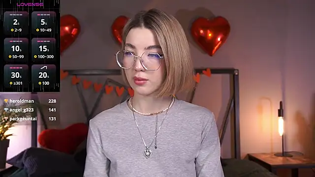 LindaThacker online show from 02/17/25, 11:23