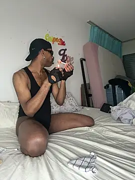 esteraulxxx online show from 12/16/24, 02:15