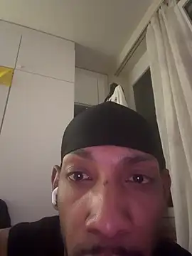 Snapshot of esteraulxxx chatting on 02/03/26, 08:36 esteraulxxx online show from 02/03/26, 08:36