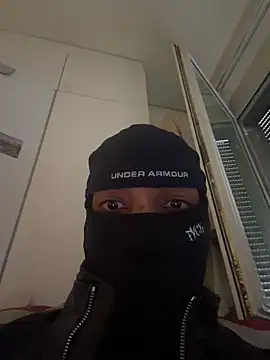 Snapshot of esteraulxxx chatting on 02/19/26, 09:27 esteraulxxx online show from 02/19/26, 09:27