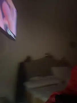 Snapshot of esteraulxxx chatting on 02/20/26, 04:20 esteraulxxx online show from 02/20/26, 04:20