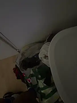 Snapshot of esteraulxxx chatting on 02/22/26, 08:24 esteraulxxx online show from 02/22/26, 08:24