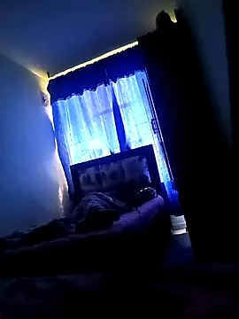 alexmoragomez online show from 04/02/26, 02:04