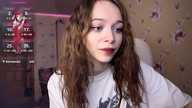 Snapshot of _SofiaBrown chatting on 03/03/25, 05:29 SofiaBrown online show from 03/03/25, 05:29