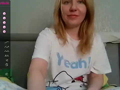 Snapshot of urbadkitty chatting on 01/09/25, 11:25 urbadkitty online show from 01/09/25, 11:25