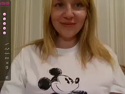 Snapshot of urbadkitty chatting on 02/21/25, 06:04 urbadkitty online show from 02/21/25, 06:04