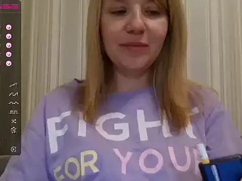 Snapshot of urbadkitty chatting on 03/13/25, 05:07 urbadkitty online show from 03/13/25, 05:07