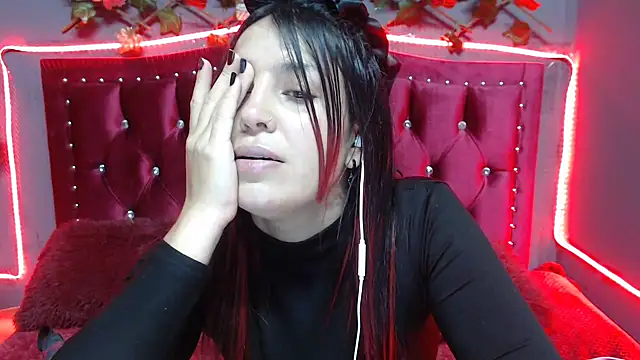 Snapshot of Melani_cute02 chatting on 02/12/25, 03:51 Melani cute02 online show from 02/12/25, 03:51