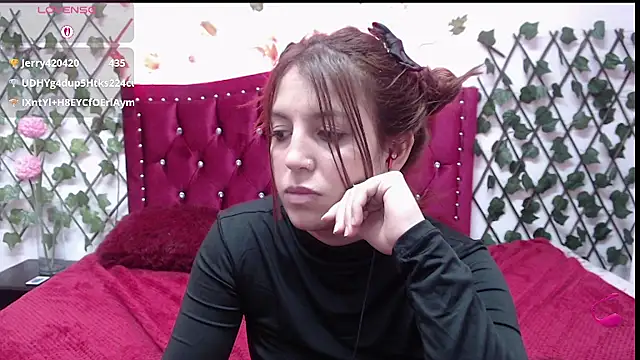 Snapshot of Melani_cute02 chatting on 03/15/25, 03:51 Melani cute02 online show from 03/15/25, 03:51