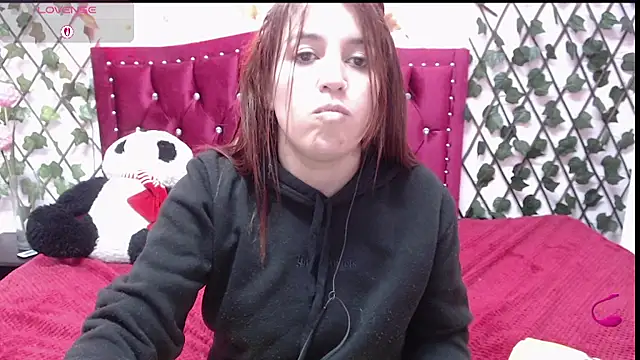 Snapshot of Melani_cute02 chatting on 03/18/25, 06:46 Melani cute02 online show from 03/18/25, 06:46