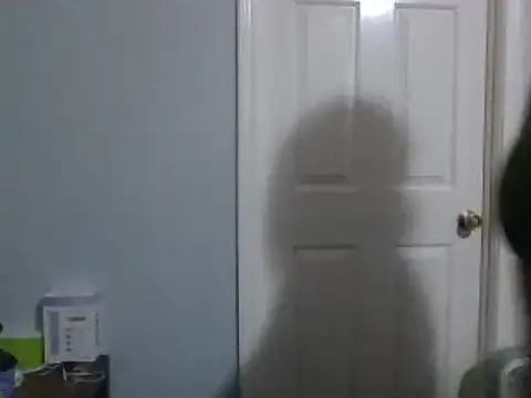 RoxiRedXXX online show from 12/22/24, 10:04