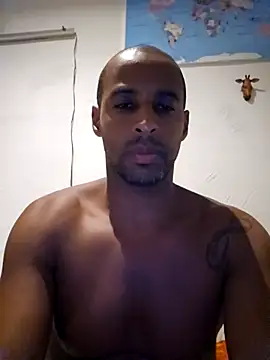 Snapshot of Binhosex2024 chatting on 02/14/25, 05:30 Binhosex2024 online show from 02/14/25, 05:30