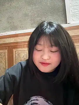 Anges893 online show from 11/30/25, 05:11