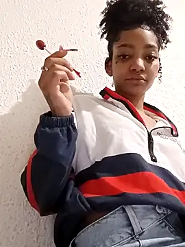 Laanegraofficial  online show from 01/05/25, 06:02