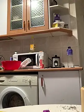 Laanegraofficial  online show from 04/09/26, 09:20