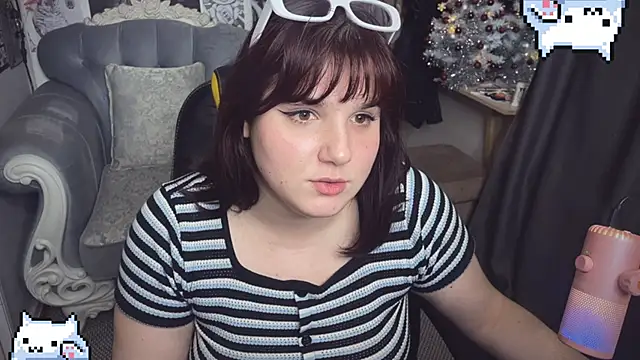 Snapshot of Diasporaaa chatting on 12/02/24, 12:30 Diasporaaa online show from 12/02/24, 12:30