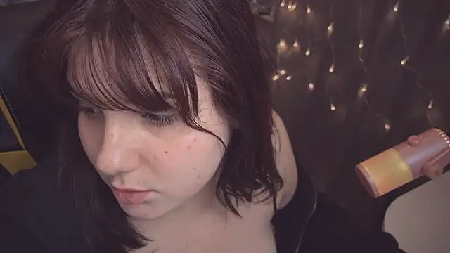 Snapshot of Diasporaaa chatting on 12/07/24, 12:19 Diasporaaa online show from 12/07/24, 12:19