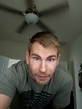 snakecharmer20000 online show from 05/08/26, 03:06