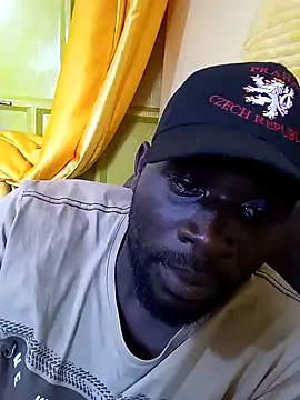 Snapshot of ClinDi chatting on 12/14/24, 12:44 ClinDi online show from 12/14/24, 12:44