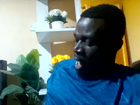 Snapshot of ClinDi chatting on 10/24/25, 02:57 ClinDi online show from 10/24/25, 02:57