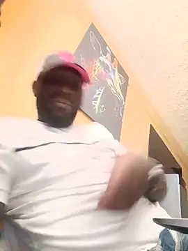 Snapshot of ClinDi chatting on 06/15/26, 01:02 ClinDi online show from 06/15/26, 01:02