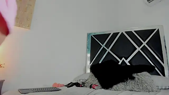 anahidolls online show from 01/22/25, 04:02