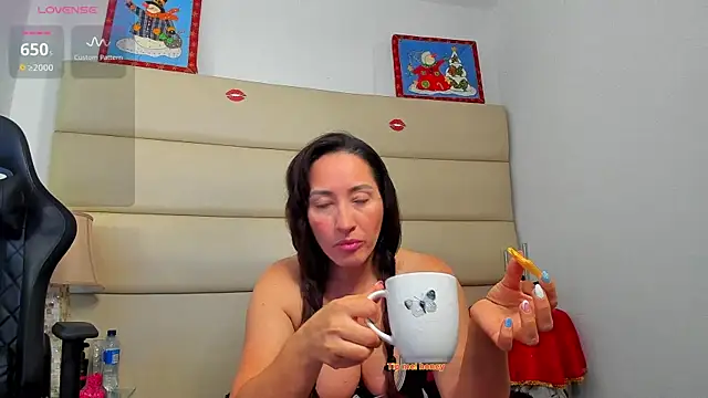 avatomas 02 online show from 12/04/25, 04:33