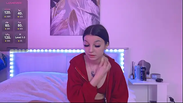 Veronica leal online show from 10/30/25, 07:21