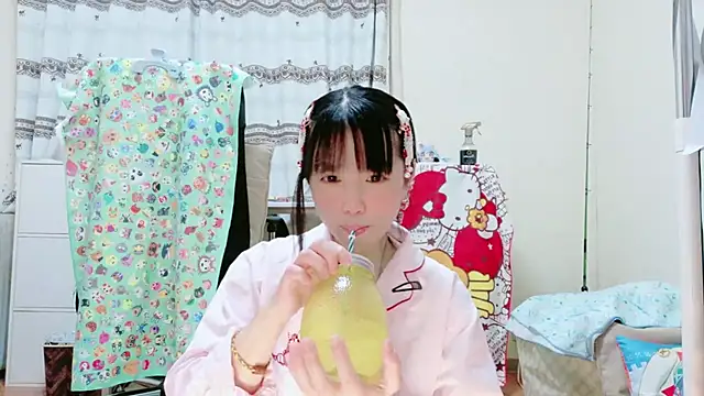 renapiyon8182 online show from 04/18/26, 08:09