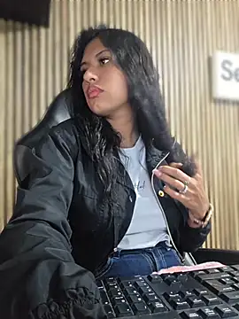 Meraky   online show from 03/24/26, 01:54