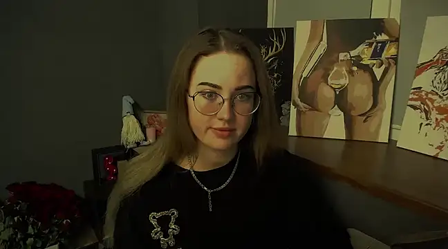 luxie milady online show from 02/21/25, 01:55