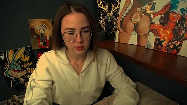 luxie milady online show from 02/11/26, 02:00