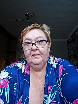 Snapshot of Awn290668 chatting on 02/20/25, 05:44 Awn290668 online show from 02/20/25, 05:44