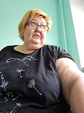 Snapshot of Awn290668 chatting on 03/03/25, 02:59 Awn290668 online show from 03/03/25, 02:59