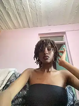 Snapshot of Tee_babygirl1 chatting on 01/06/25, 01:41 Tee babygirl1 online show from 01/06/25, 01:41