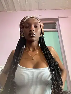 Snapshot of Tee_babygirl1 chatting on 02/13/25, 10:44 Tee babygirl1 online show from 02/13/25, 10:44