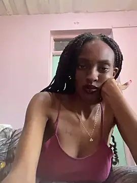 Snapshot of Tee_babygirl1 chatting on 02/17/25, 11:44 Tee babygirl1 online show from 02/17/25, 11:44