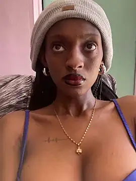 Snapshot of Tee_babygirl1 chatting on 02/19/25, 07:39 Tee babygirl1 online show from 02/19/25, 07:39