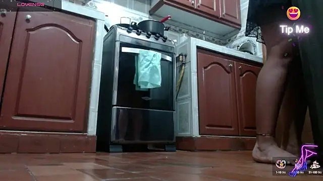 carlajames  online show from 02/25/25, 01:41